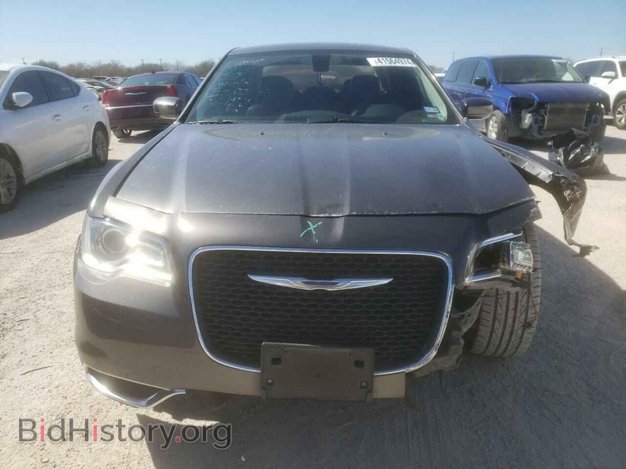 2017 CHRYSLER 300 - VIN: 2C3CCAAG7HH552452 - Фото 5