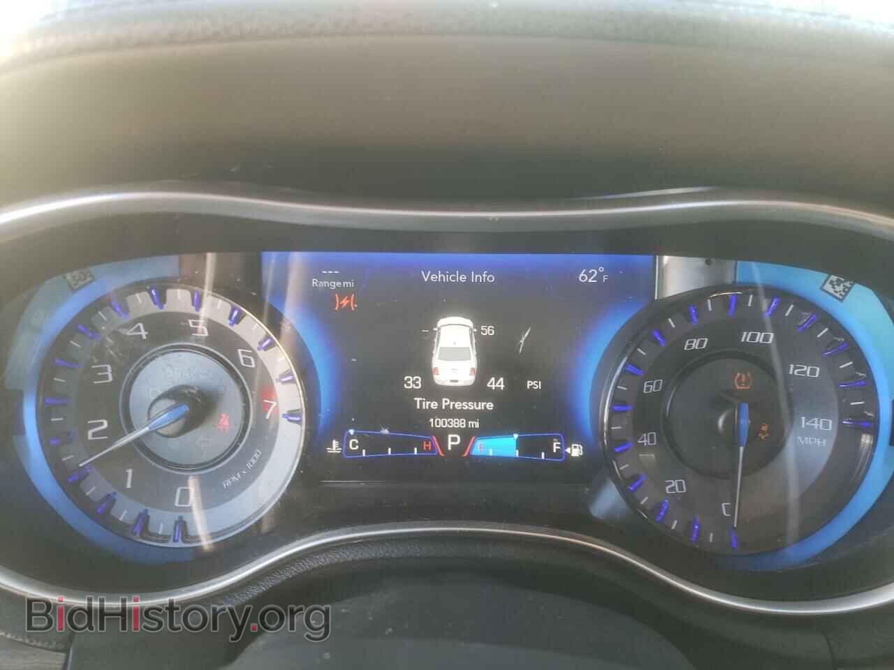 2017 CHRYSLER 300 - VIN: 2C3CCAAG7HH552452 - Фото 9