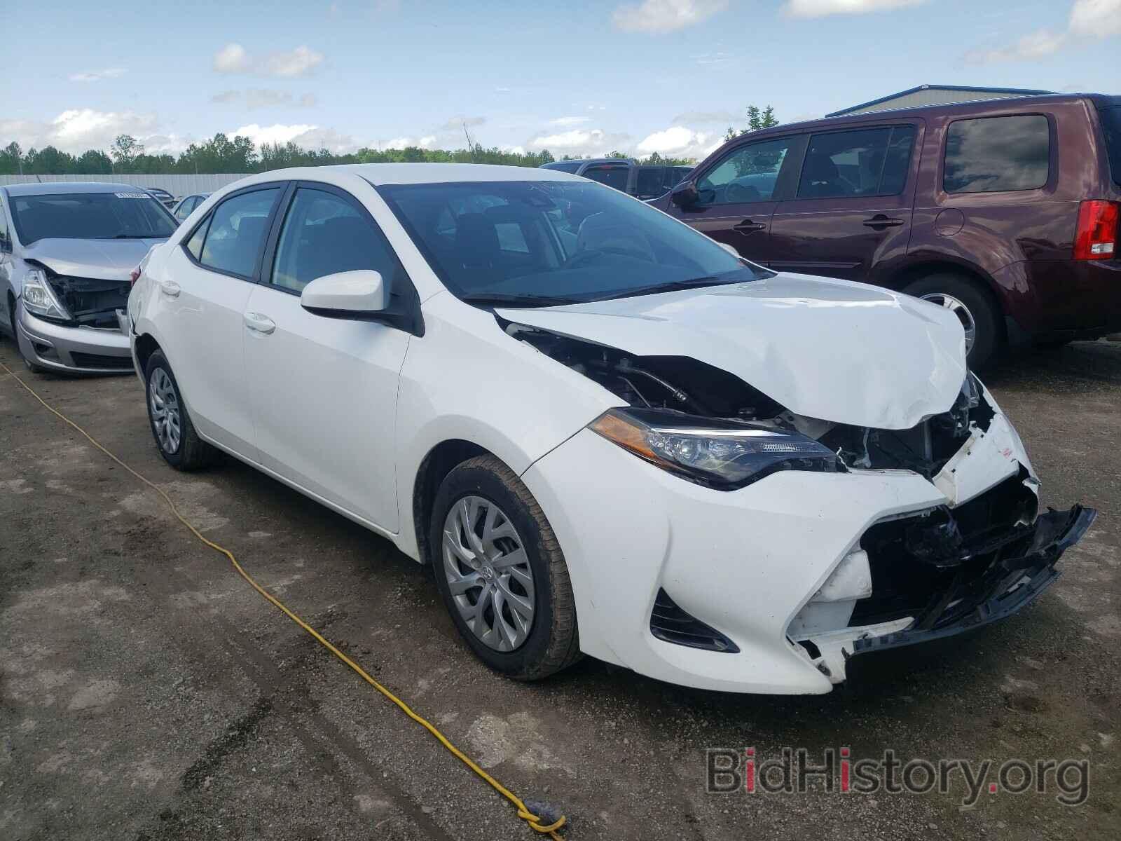 Photo 2T1BURHE5HC847938 - TOYOTA COROLLA 2017