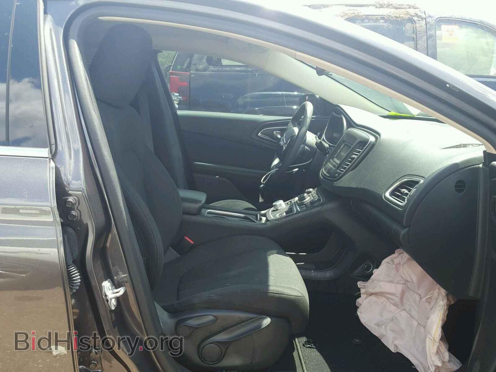 2016 CHRYSLER 200 - VIN: 1C3CCCAB0GN109730 - Фото 5