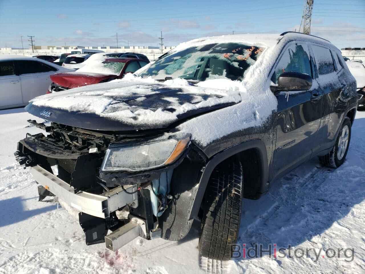 Фотография 3C4NJDBB1JT191974 - JEEP COMPASS 2018