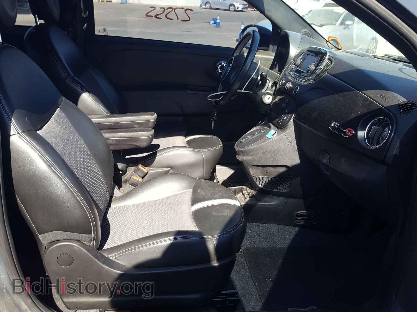 2017 FIAT 500 - VIN: 3C3CFFGE9HT609221 - Фото 5