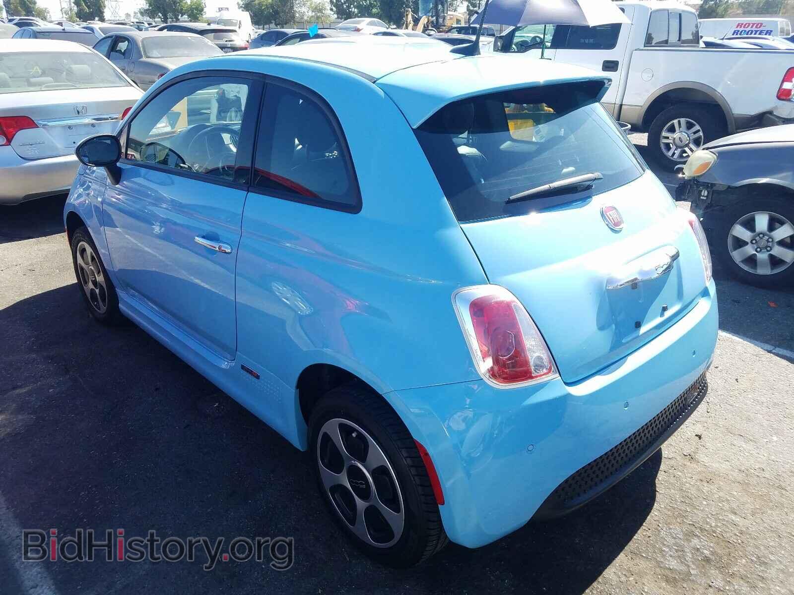 2017 FIAT 500 - VIN: 3C3CFFGEXHT575810 - Фото 3