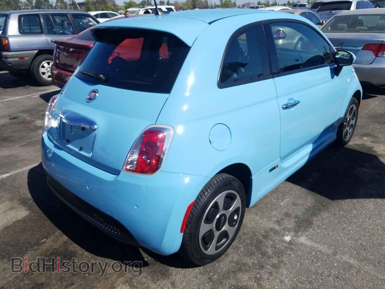 2017 FIAT 500 - VIN: 3C3CFFGEXHT575810 - Фото 4