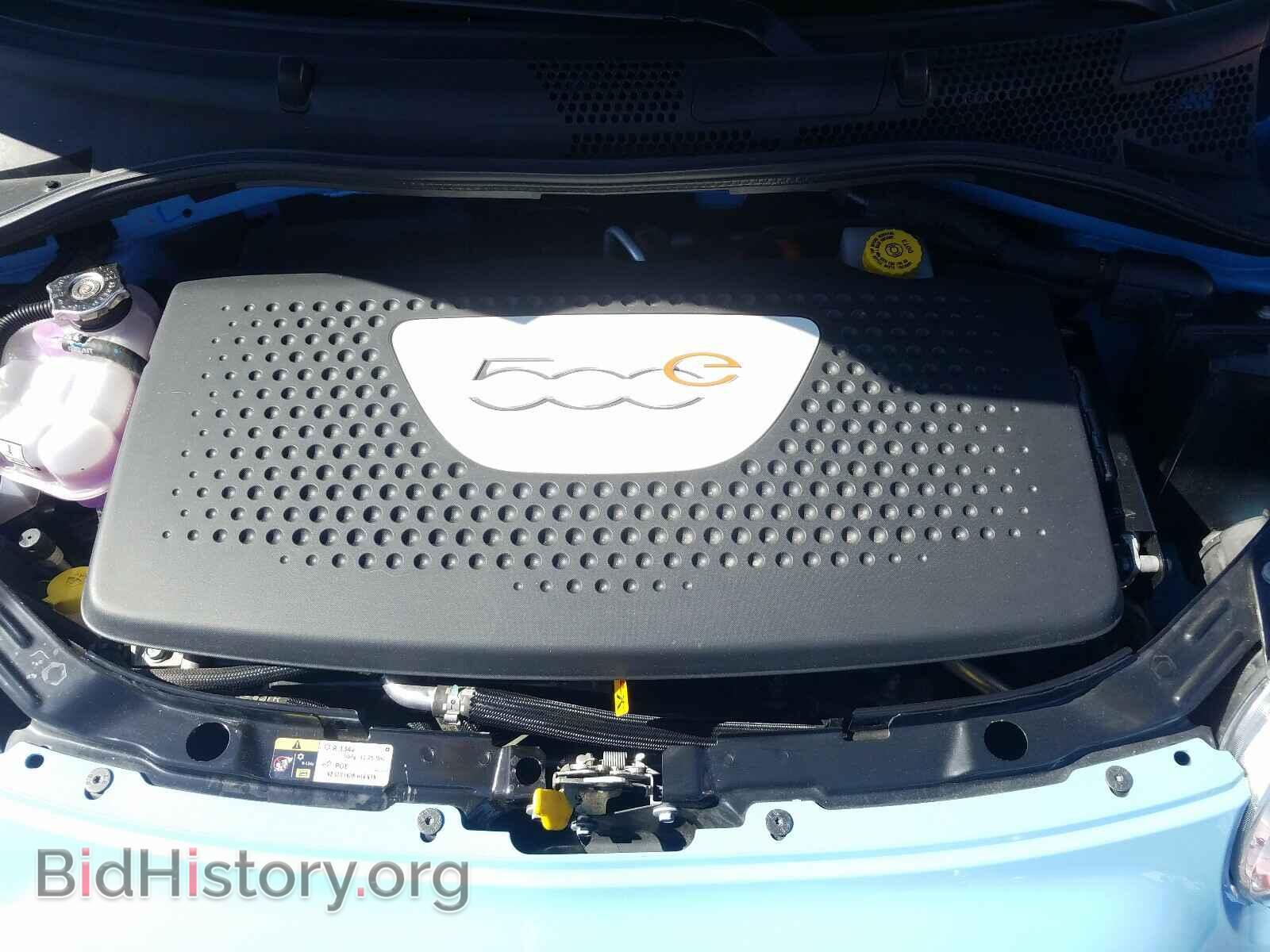 2017 FIAT 500 - VIN: 3C3CFFGEXHT575810 - Фото 7