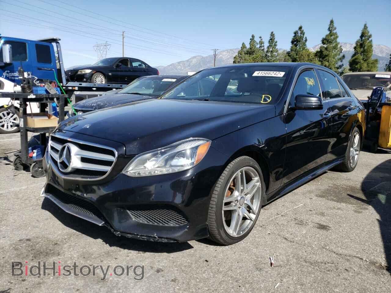 2016 MERCEDES-BENZ E-CLASS - VIN: WDDHF8JB1GB210823 - Фото 2