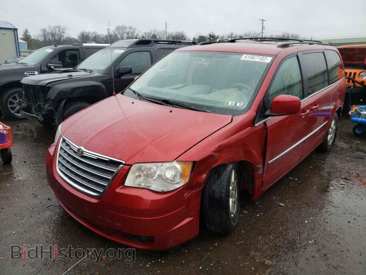 2009 CHRYSLER MINIVAN - VIN: 2A8HR54199R525921 - Photo 2
