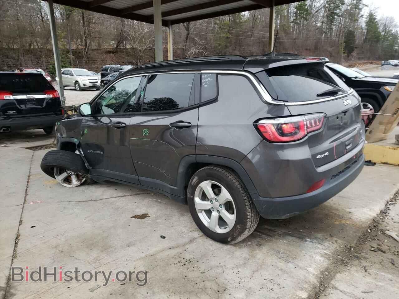 2018 JEEP COMPASS - VIN: 3C4NJDBB3JT265900 - Фото 2