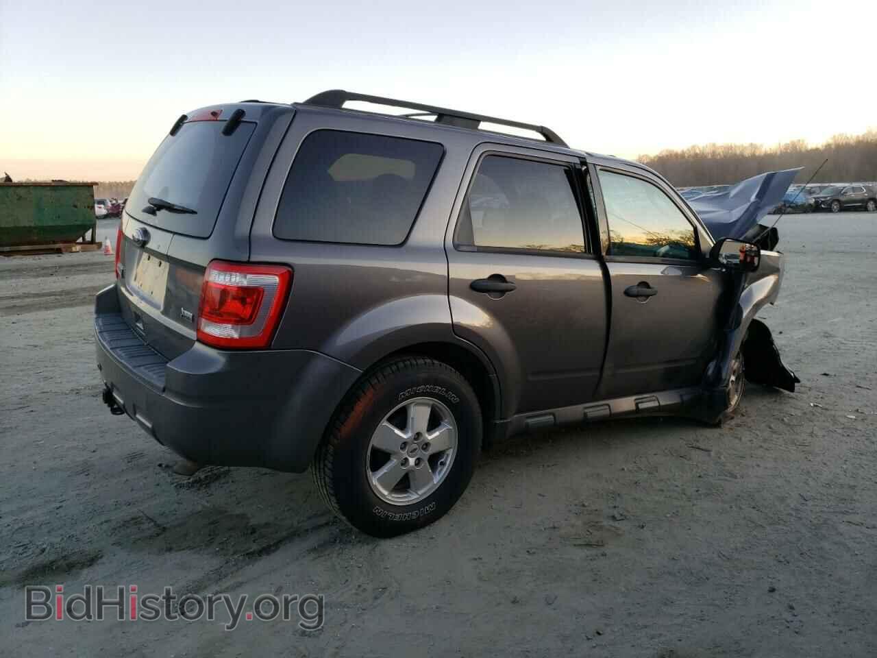 2011 FORD ESCAPE - VIN: 1FMCU9DG5BKC37454 - Photo 3
