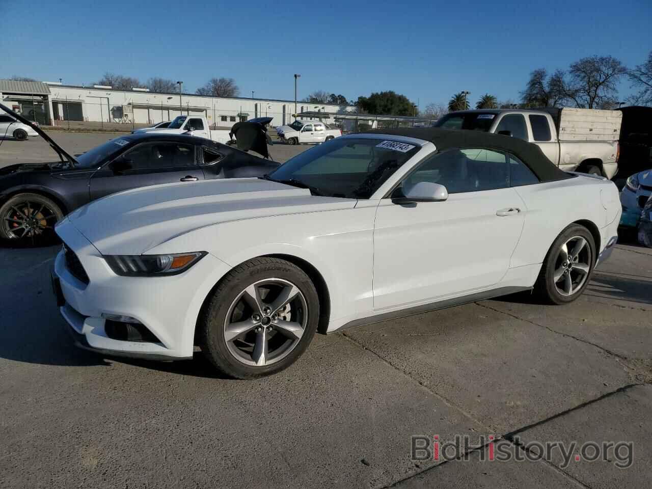 Photo 1FATP8EM1F5372404 - FORD MUSTANG 2015