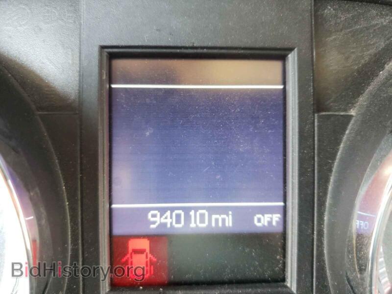 2015 Chrysler MINIVAN (VIN 2C4RC1CG7FR554793) — photo 8 of 10