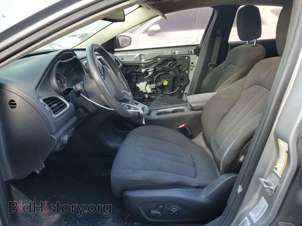 2016 CHRYSLER 200 - VIN: 1C3CCCAB2GN149551 - Фото 7