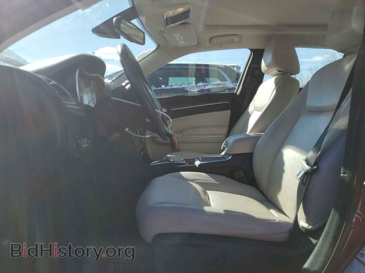 2016 CHRYSLER 300 - VIN: 2C3CCAAG7GH123701 - Фото 7