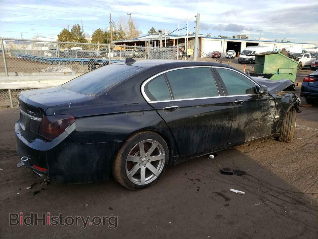 2012 BMW 7 SERIES - VIN: WBAKC8C5XCC437624 - Фото 3