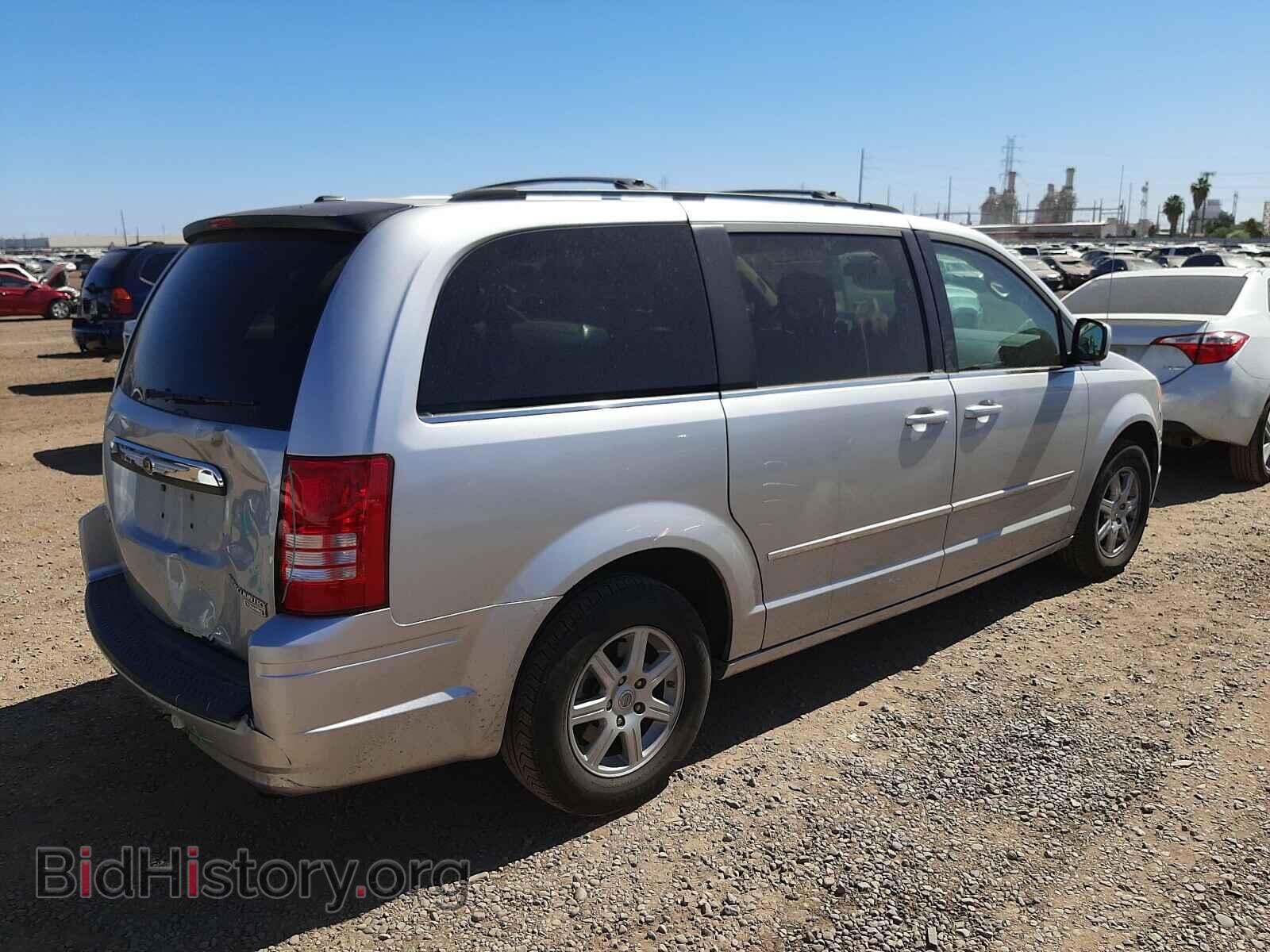 2010 CHRYSLER MINIVAN - VIN: 2A4RR5D12AR285427 - Фото 4