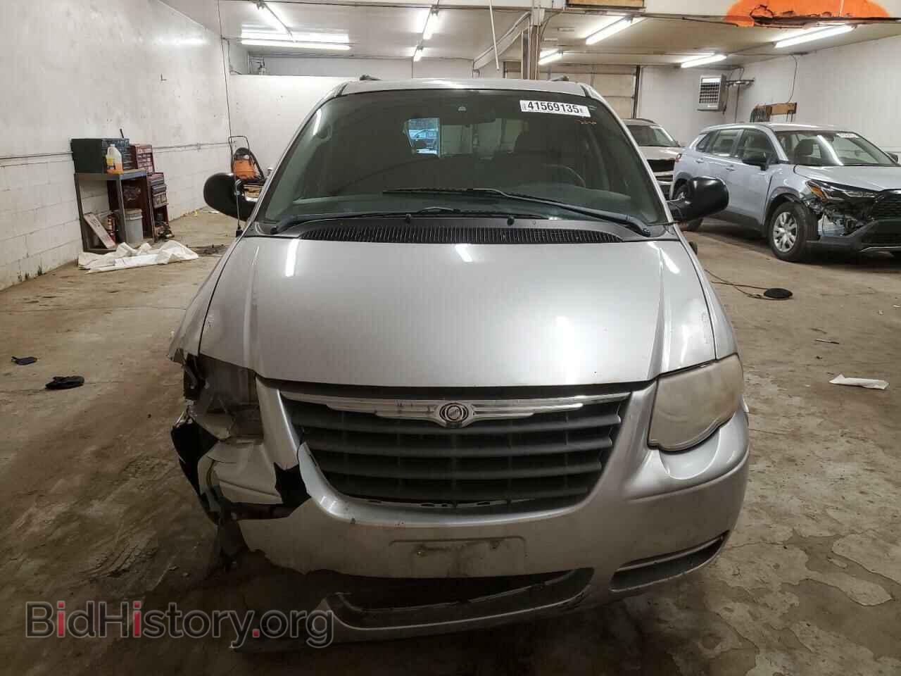 2005 CHRYSLER MINIVAN - VIN: 2C4GP44R95R439284 - Фото 5
