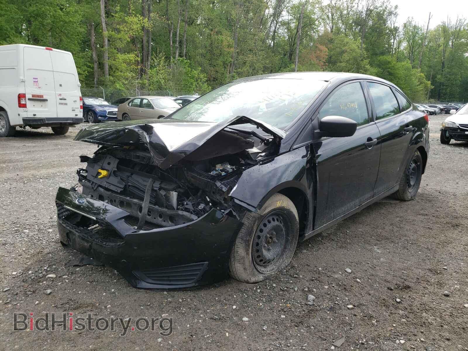 2018 FORD FOCUS - VIN: 1FADP3E29JL256779 - Фото 2
