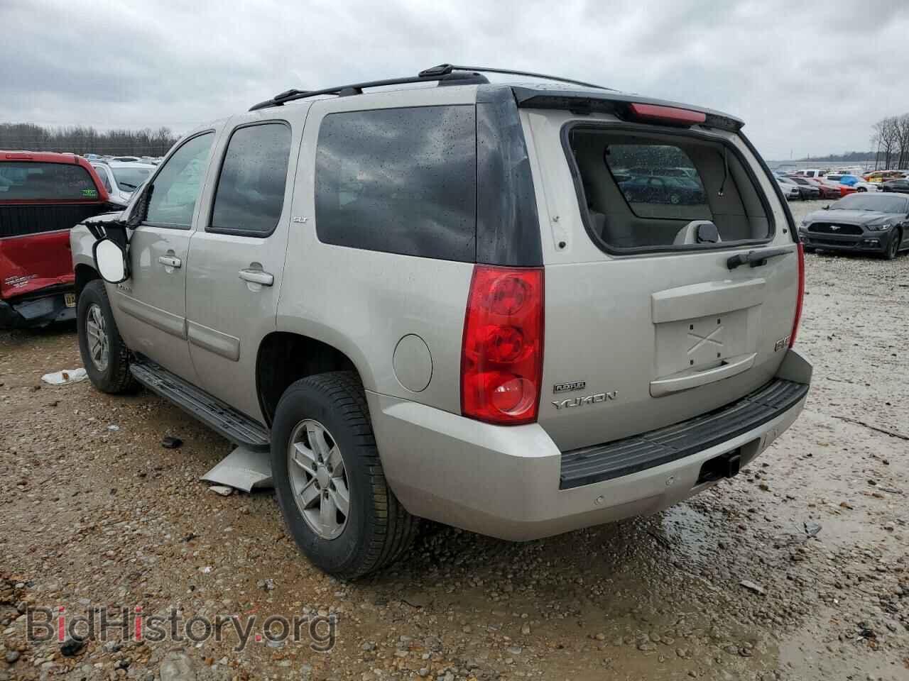 2009 GMC YUKON - VIN: 1GKFC33009R102202 - Фото 2