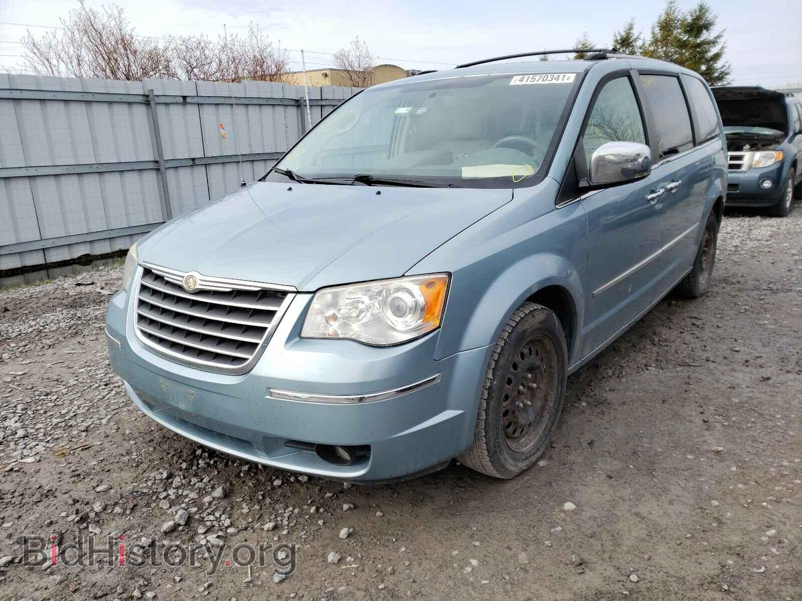 2010 CHRYSLER MINIVAN - VIN: 2A4RR6DX4AR316056 - Фото 2