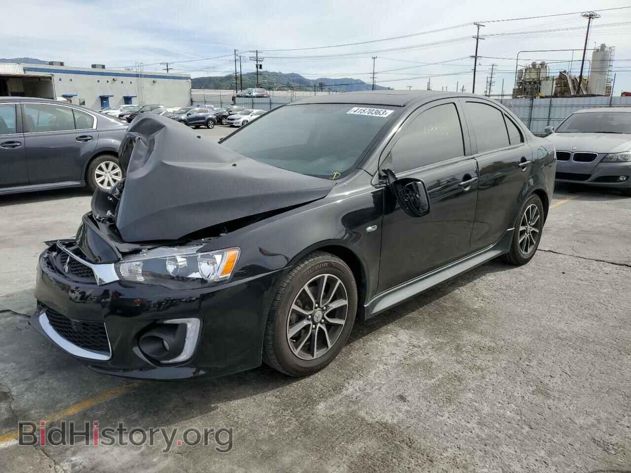 Photo JA32U2FUXHU002358 - MITSUBISHI LANCER 2017