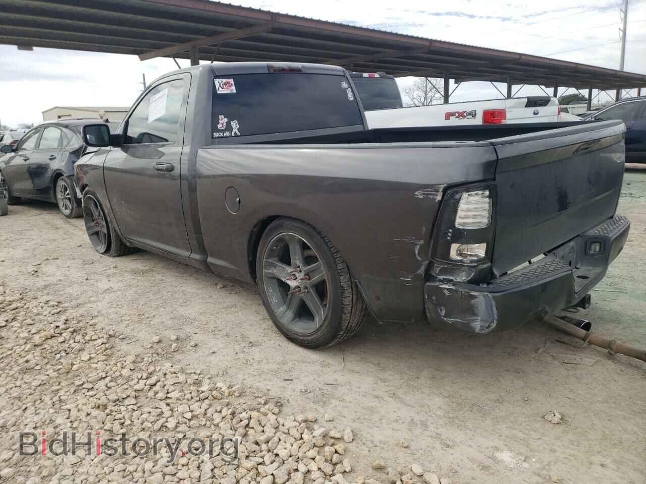 2017 RAM 1500 - VIN: 3C6JR6CT5HG504982 - Фото 2