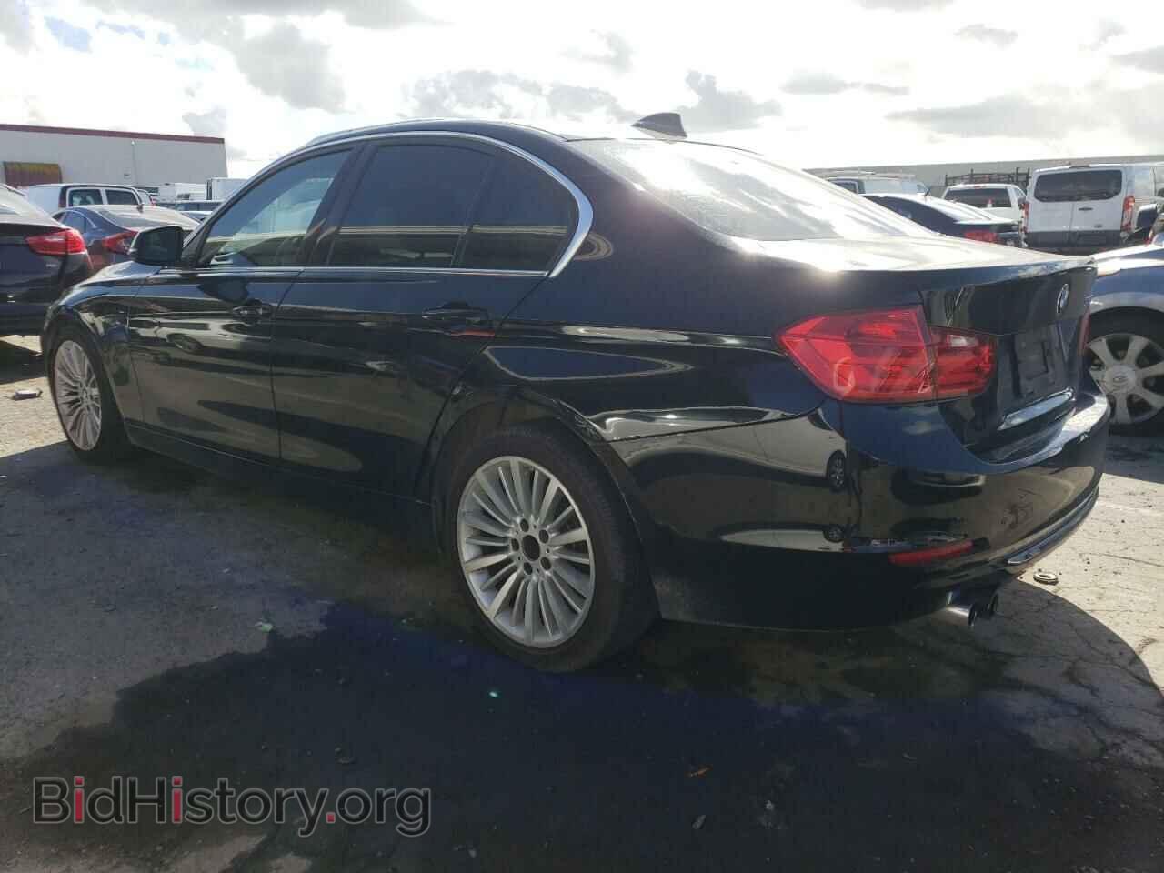 2013 BMW 3 SERIES - VIN: WBA3C1C57DF437236 - Фото 2