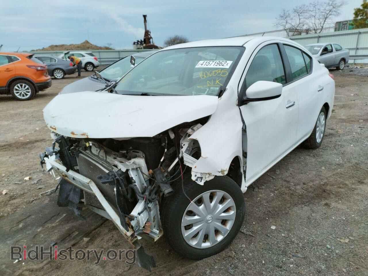 2015 NISSAN VERSA - VIN: 3N1CN7AP0FL806535 - Фото 2