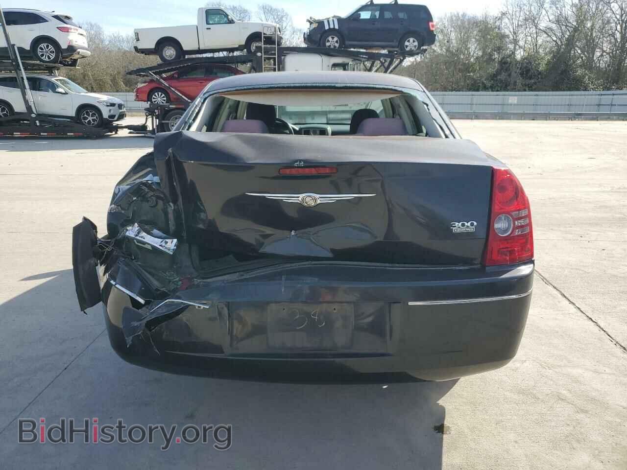 2010 CHRYSLER 300 - VIN: 2C3CA5CV2AH163202 - Фото 6