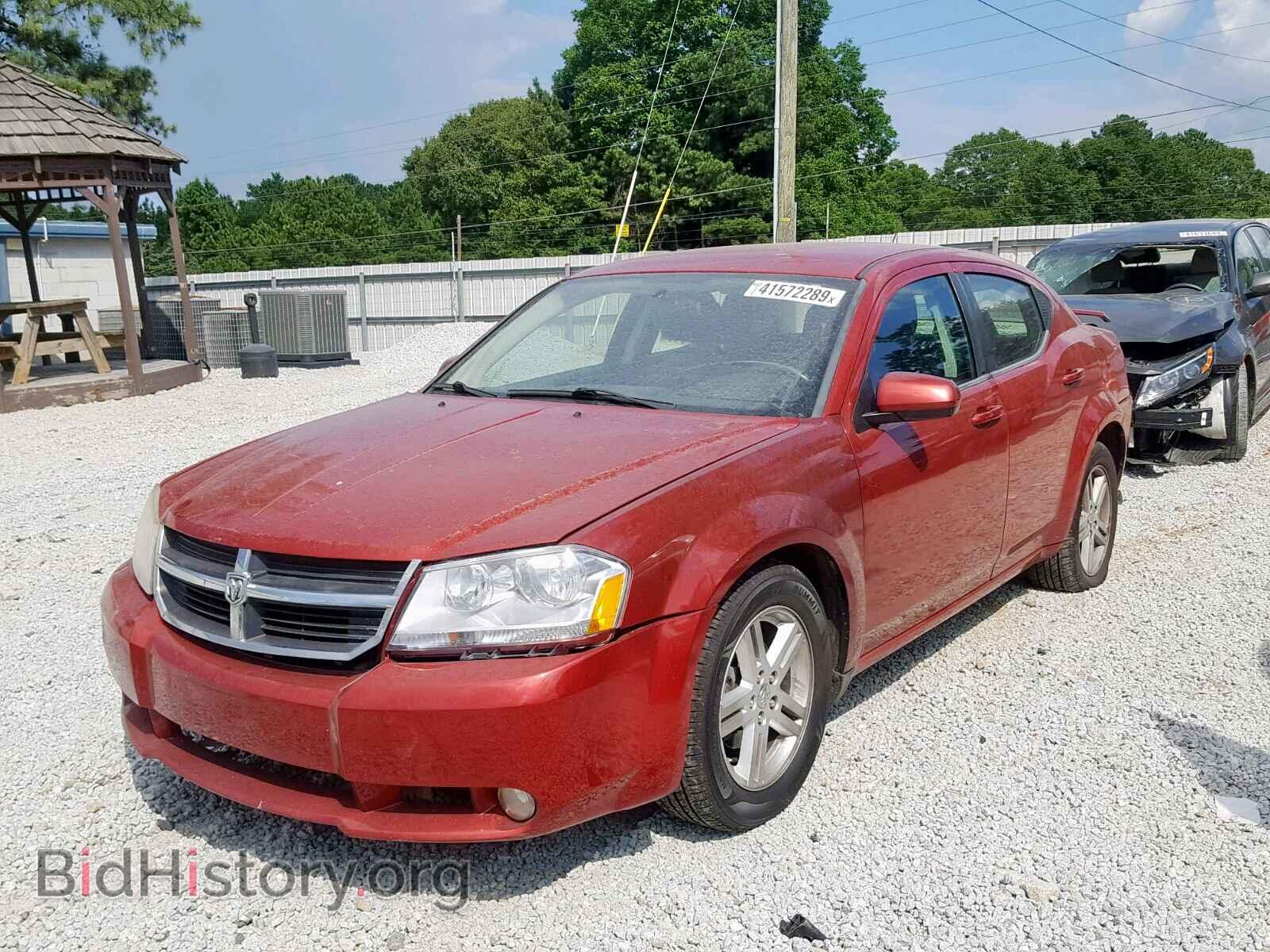 2010 DODGE AVENGER - VIN: 1B3CC5FB0AN226605 - Фото 2