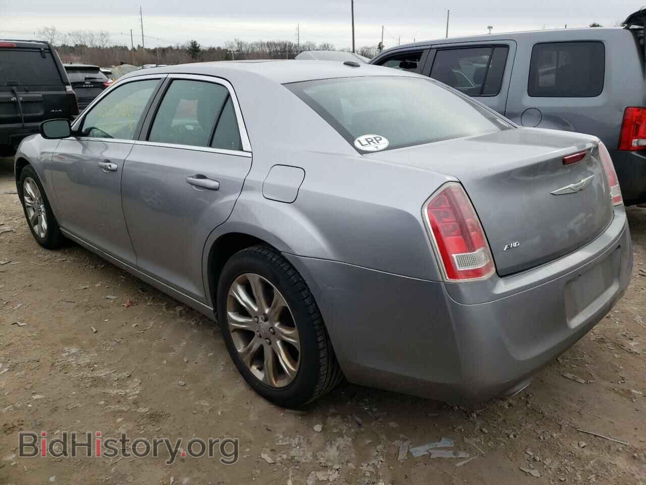 2013 CHRYSLER 300 - VIN: 2C3CCAGG3DH590228 - Фото 2