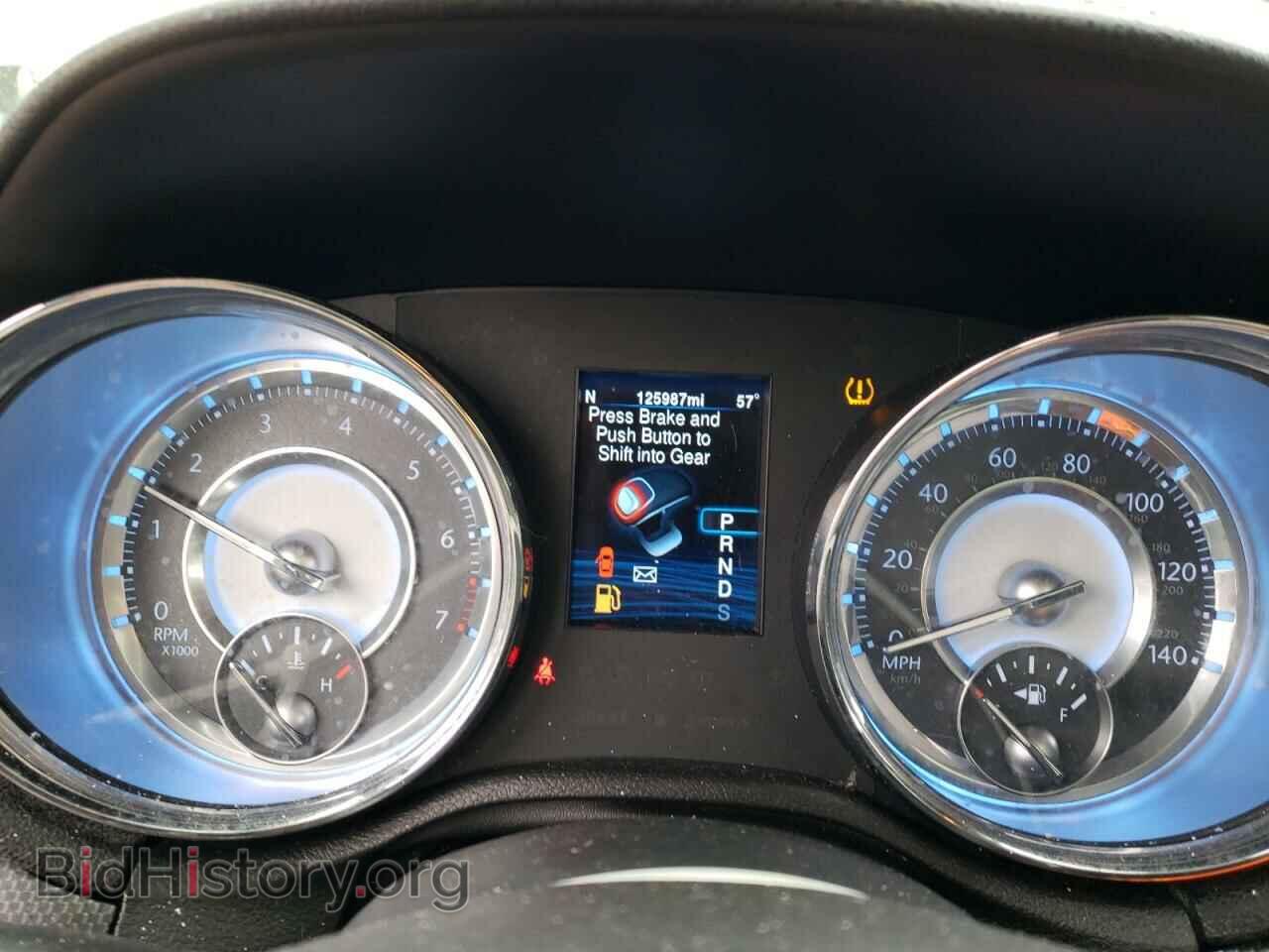 2013 CHRYSLER 300 - VIN: 2C3CCAGG3DH590228 - Фото 9