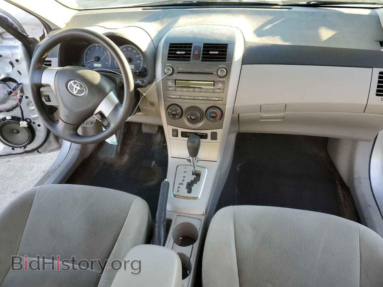 2011 TOYOTA COROLLA - VIN: 2T1BU4EE7BC649490 - Фото 8