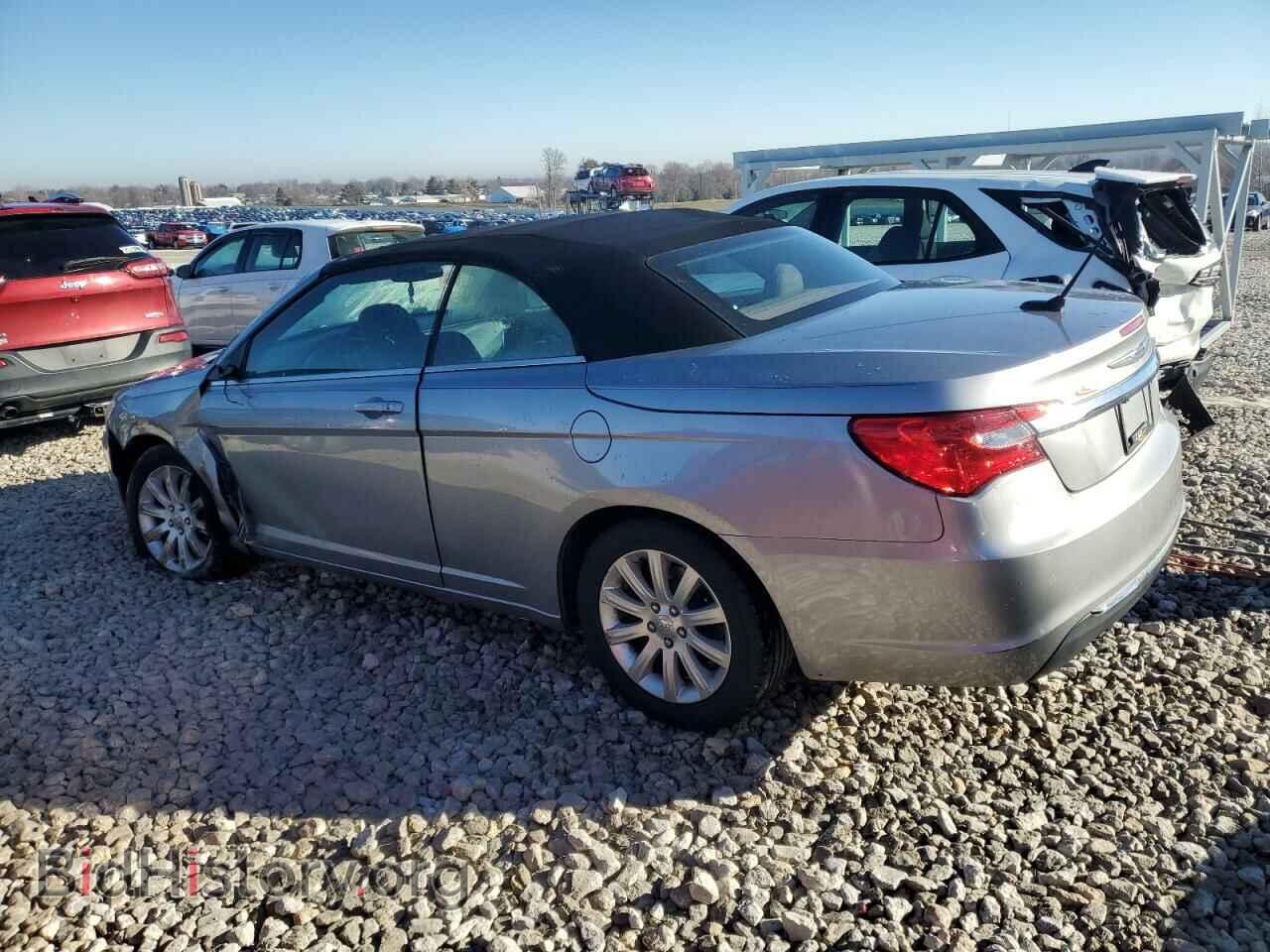 2013 CHRYSLER 200 - VIN: 1C3BCBEB9DN526825 - Фото 2