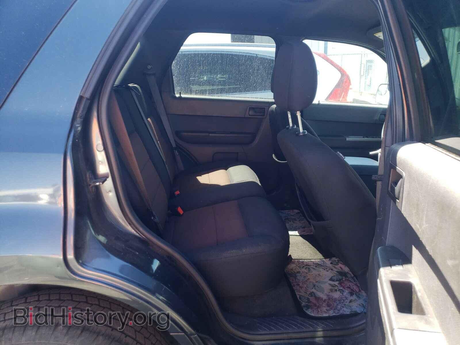 2008 FORD ESCAPE - VIN: 1FMCU93128KC14414 - Фото 6