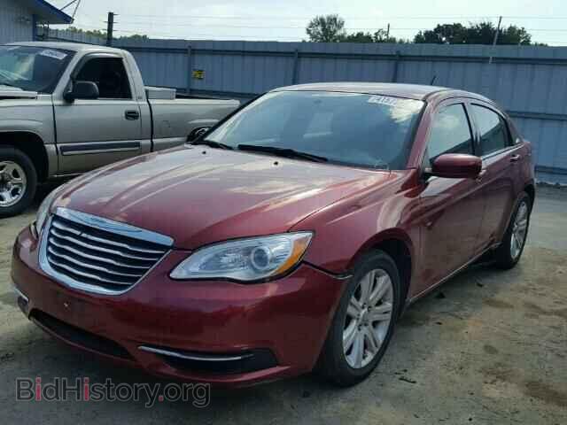 2013 CHRYSLER 200 - VIN: 1C3CCBABXDN647440 - Фото 2