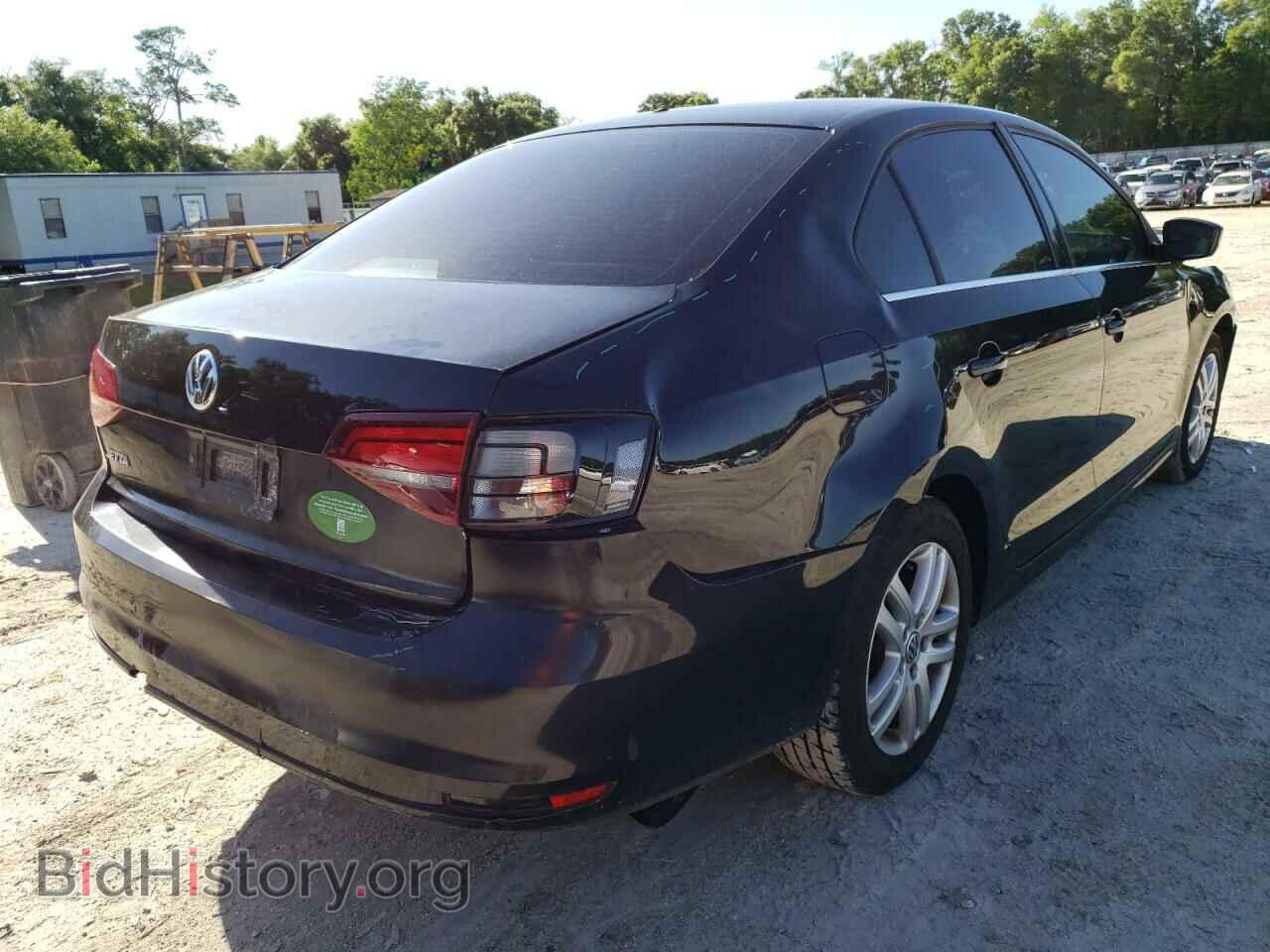 2017 VOLKSWAGEN JETTA - VIN: 3VW2B7AJ7HM332350 - Фото 4