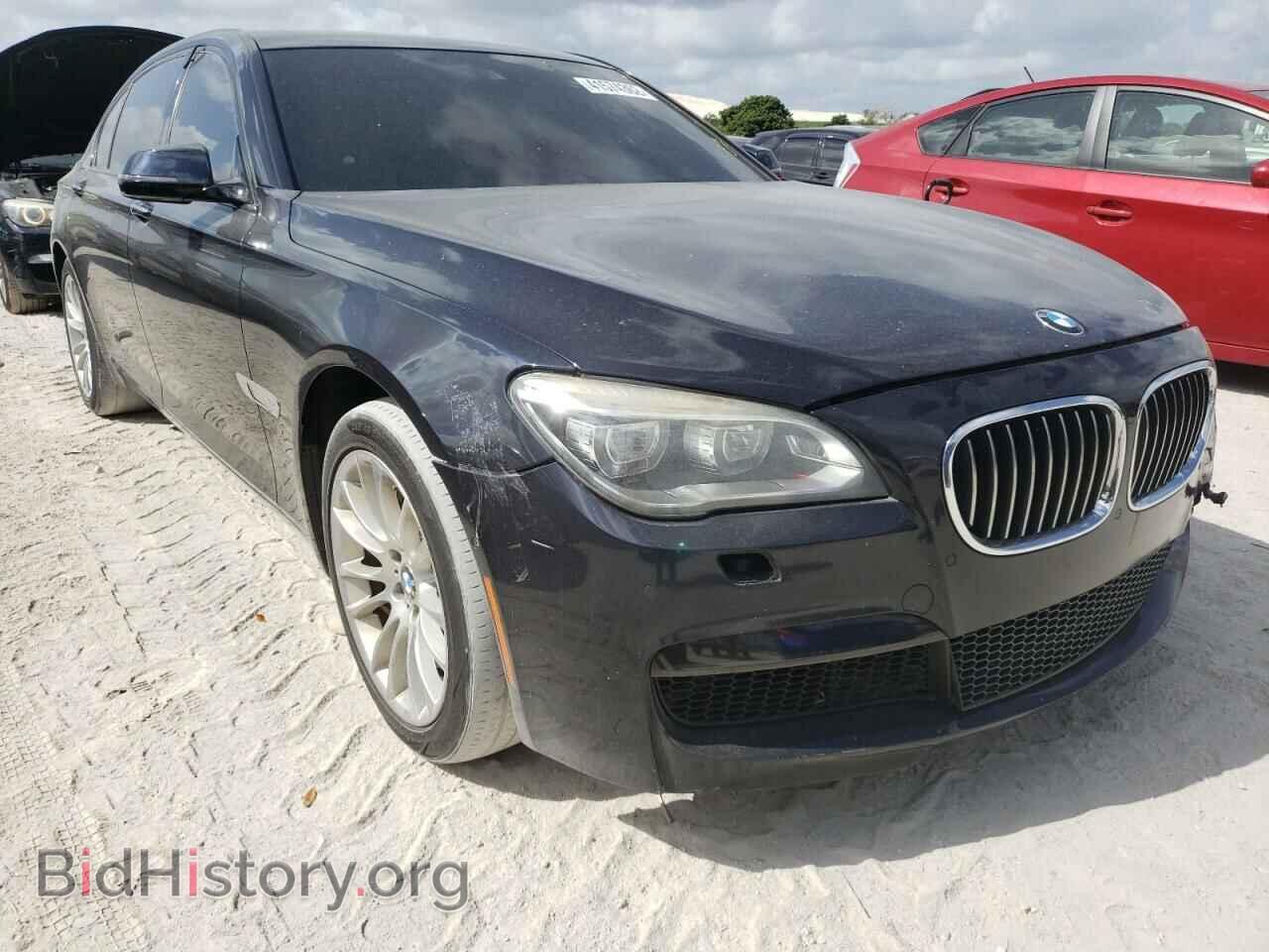 Photo WBAYE8C56DD134002 - BMW 7 SERIES 2013