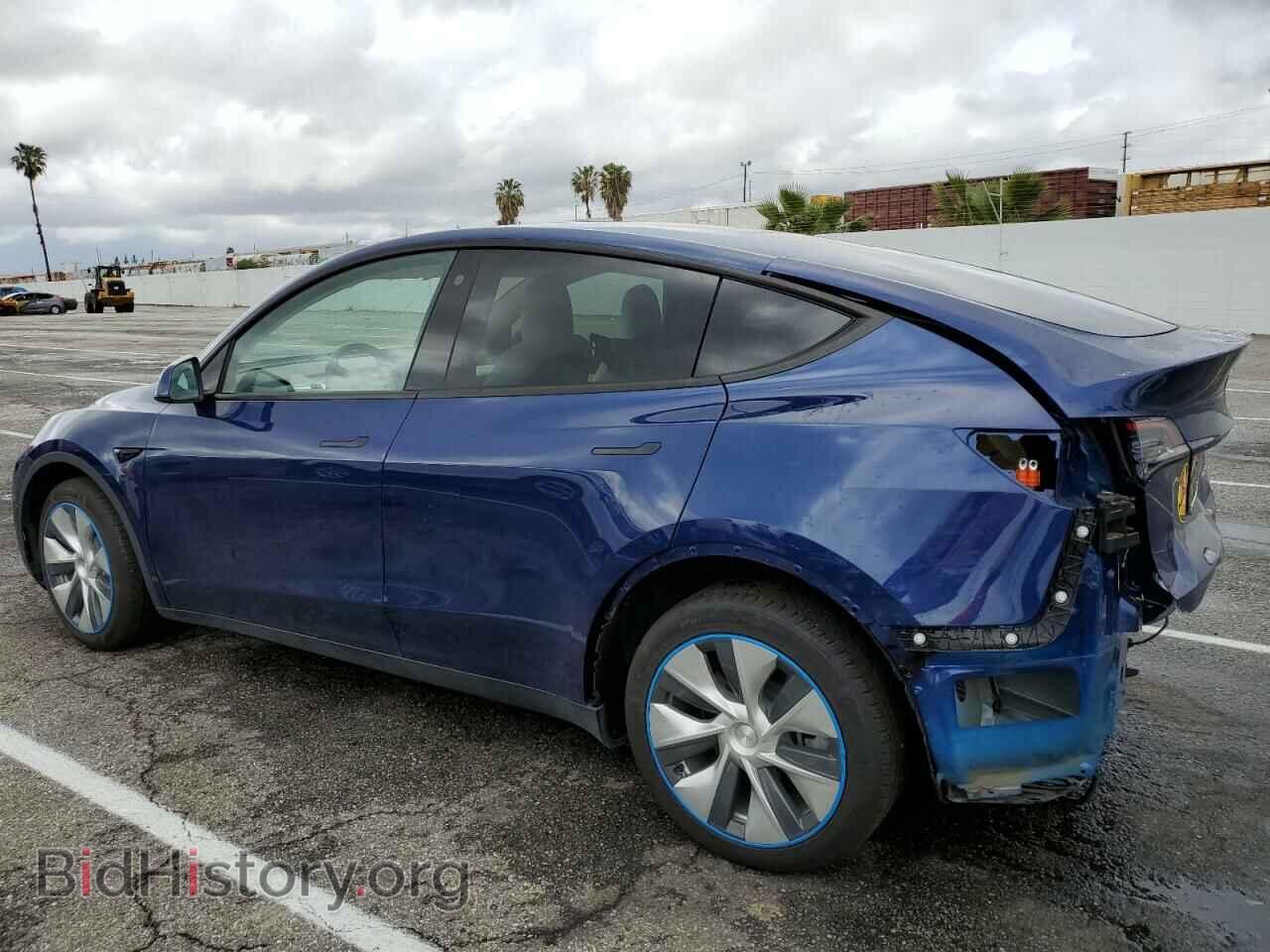 2022 TESLA MODEL Y - VIN: 7SAYGAEE3NF432294 - Фото 2