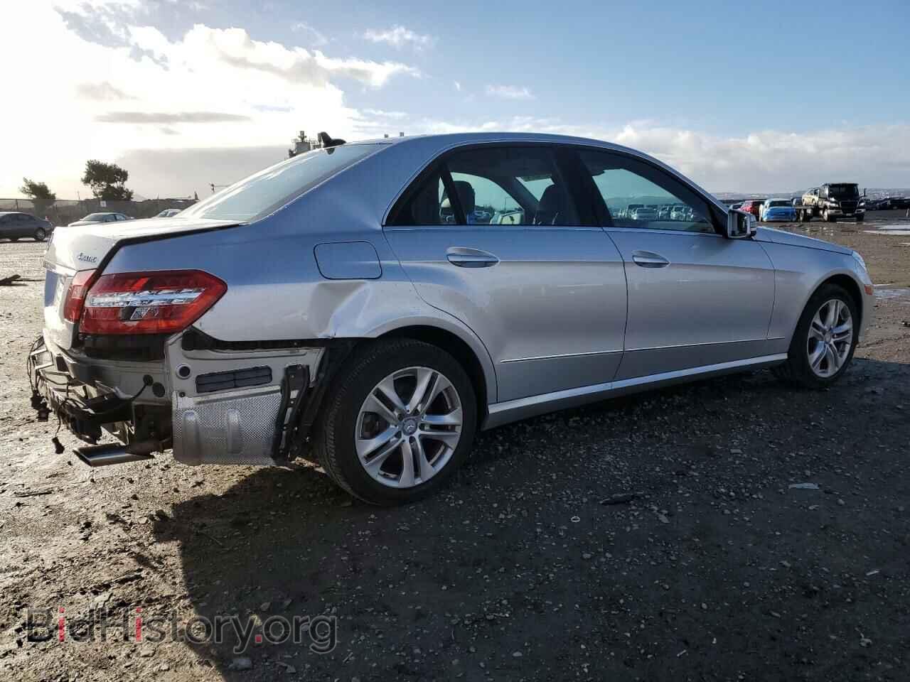 2011 MERCEDES-BENZ E-CLASS - VIN: WDDHF8HB9BA307577 - Фото 3
