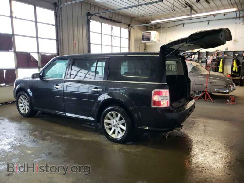 2011 Ford FLEX (VIN 2FMHK6CC5BBD08865) — photo 2 of 12