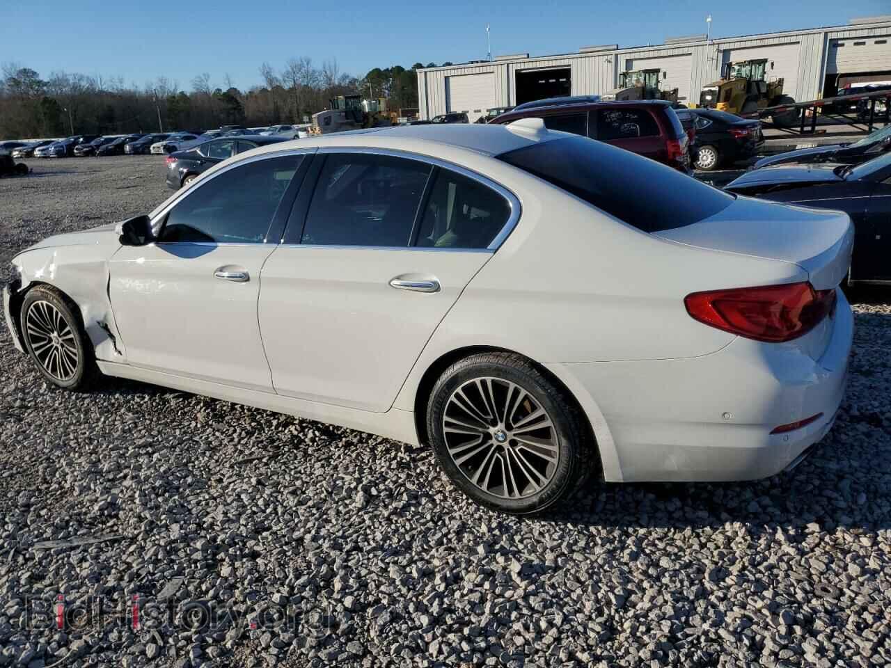 2017 BMW 5 SERIES - VIN: WBAJE5C3XHG914331 - Фото 2