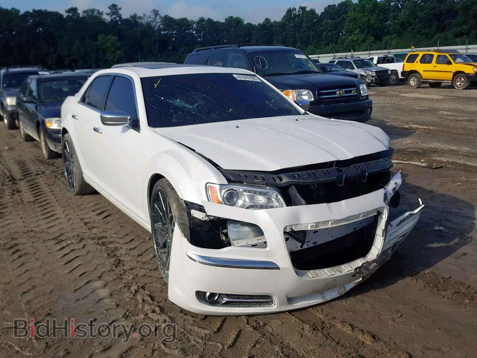 Фотография 2C3CCAKT3EH384915 - CHRYSLER 300 2014