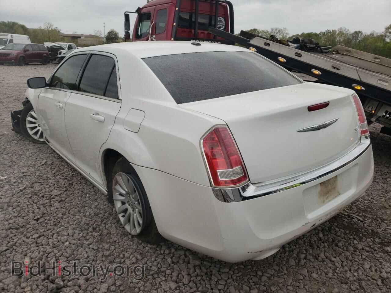 2014 CHRYSLER 300 - VIN: 2C3CCAAG2EH315914 - Фото 3