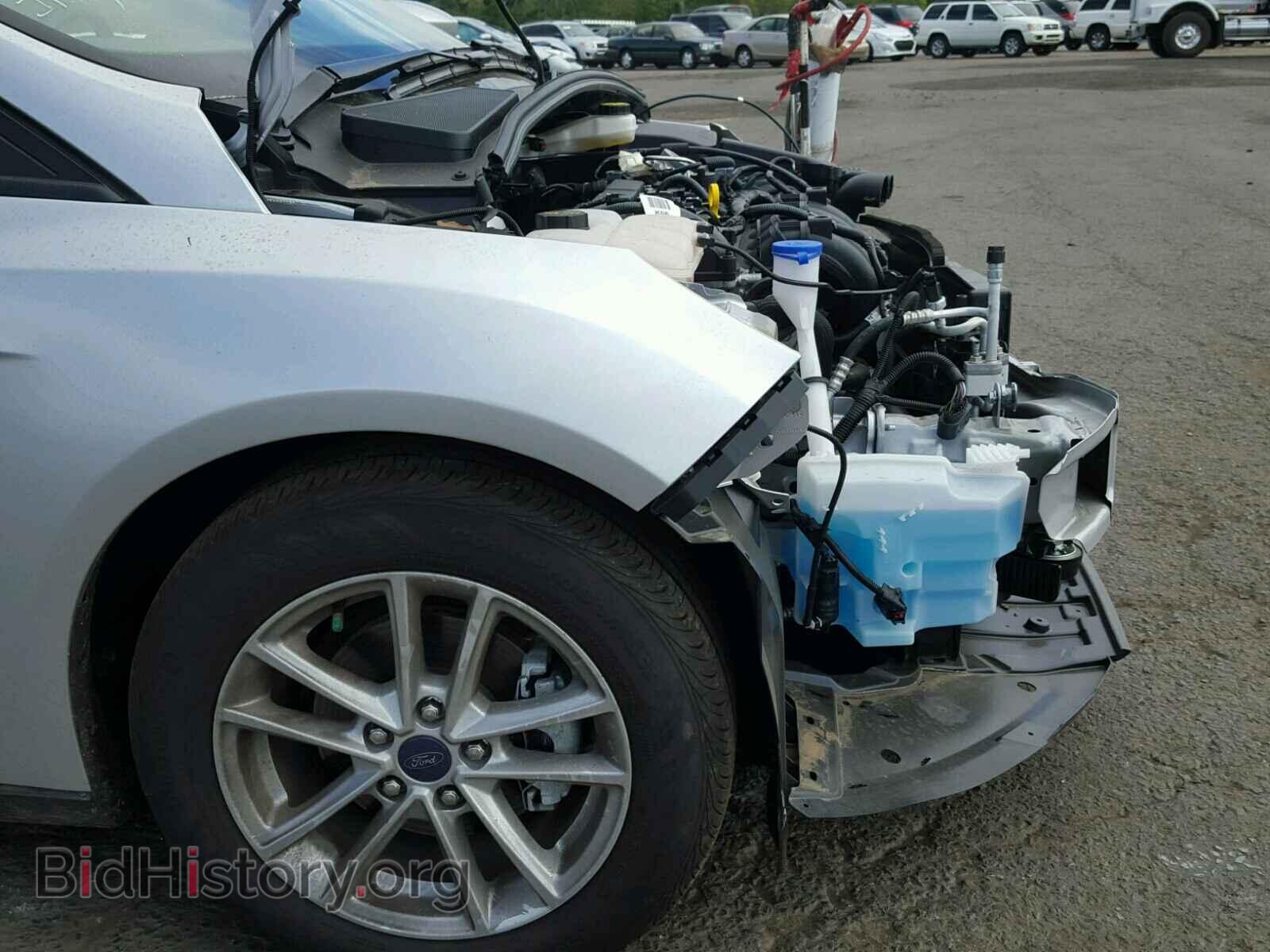 2017 FORD FOCUS - VIN: 1FADP3F2XHL200746 - Photo 9