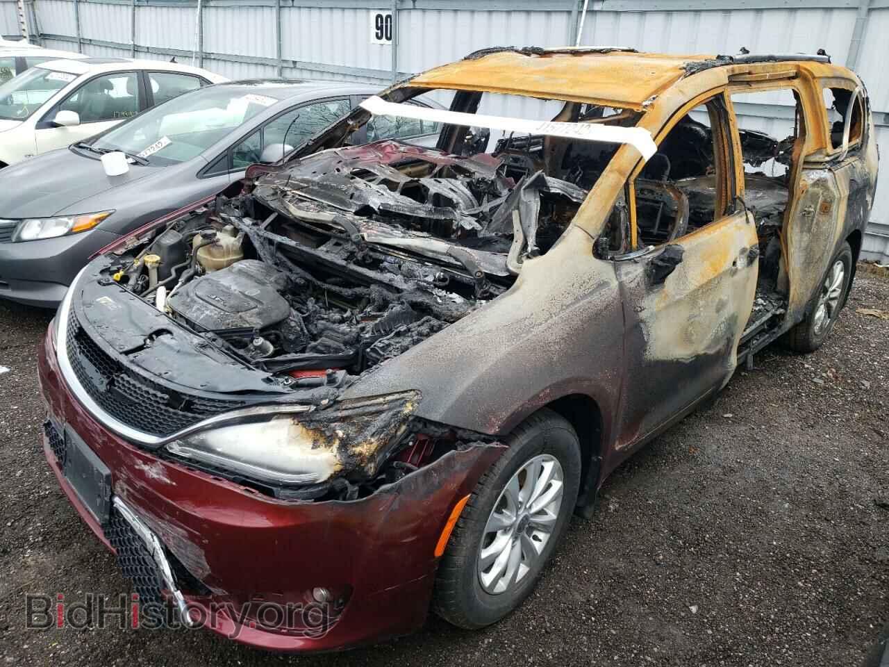 2018 CHRYSLER PACIFICA - VIN: 2C4RC1BG5JR256995 - Фото 2