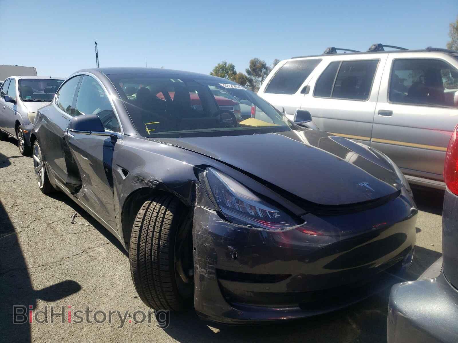 Фотография 5YJ3E1EA0JF048297 - TESLA MODEL 3 2018