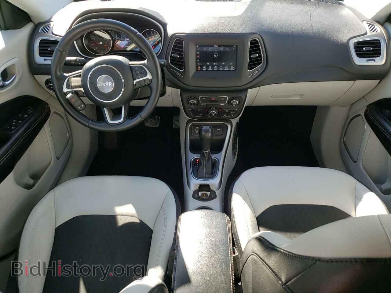 2019 JEEP COMPASS - VIN: 3C4NJCBB8KT699290 - Фото 8