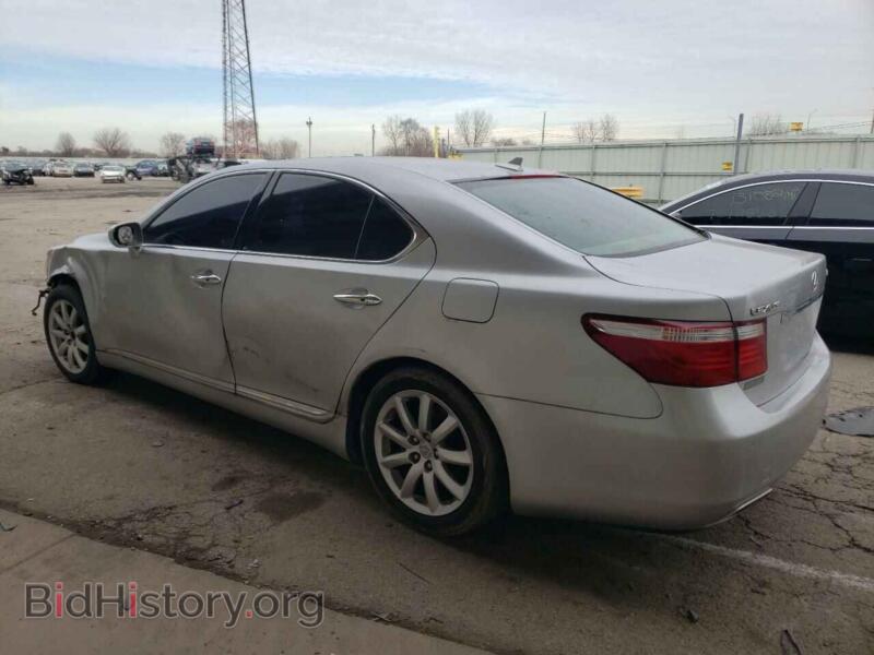 2008 Lexus LS460 (VIN JTHBL46F685069047) — фото 2 из 12