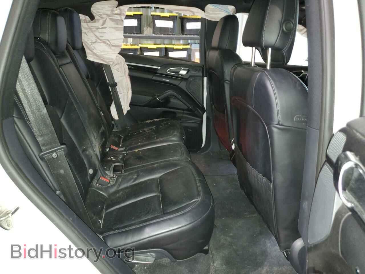 2017 PORSCHE CAYENNE - VIN: WP1AA2A26HKA81002 - Фото 11