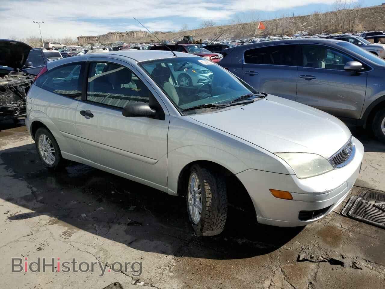 2007 FORD FOCUS - VIN: 1FAFP31N87W207122 - Фото 4